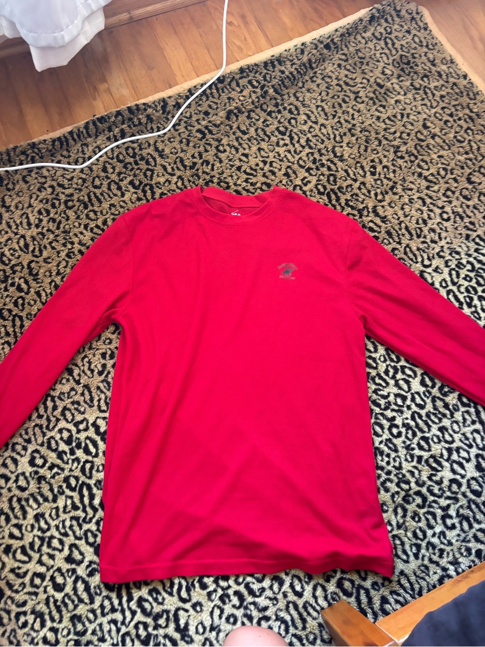 Beverly Hills Polo Club Red Long-Sleeve Crewneck Shirt